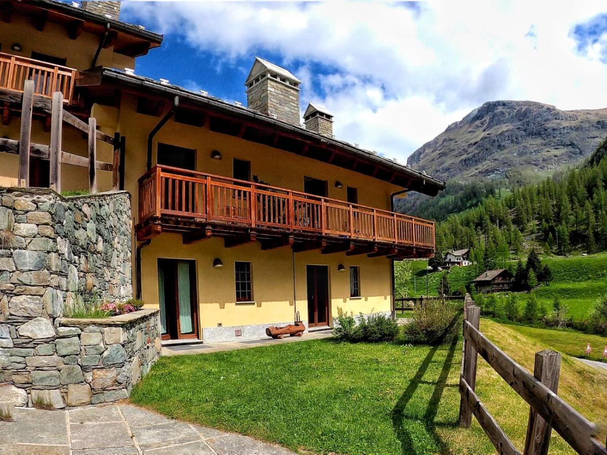 Punta Vittoria Sub 14 - Residence Anderbatt Gressoney - 3 Locali - Cir N 0010 Staval Dış mekan fotoğraf