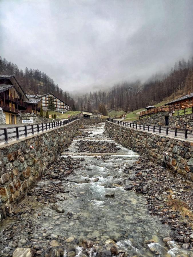 Punta Vittoria Sub 14 - Residence Anderbatt Gressoney - 3 Locali - Cir N 0010 Staval Dış mekan fotoğraf